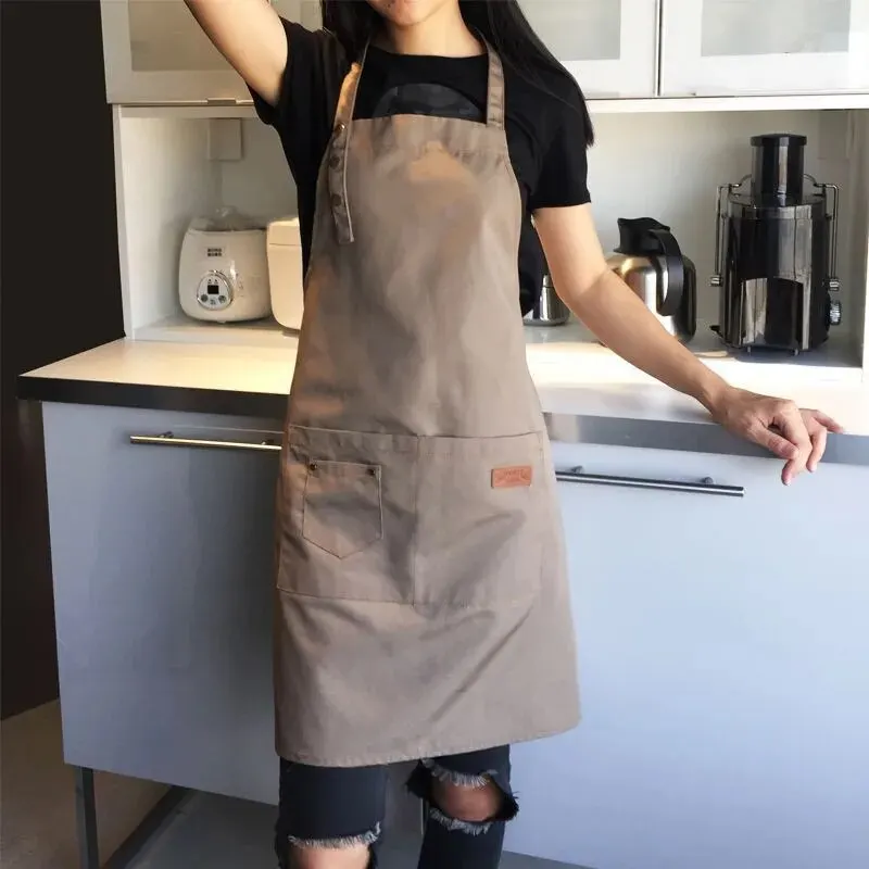 مآزر عصرية للمطبخ قابلة للتعدي - مراجعة Camping Cooking Apron وسعره